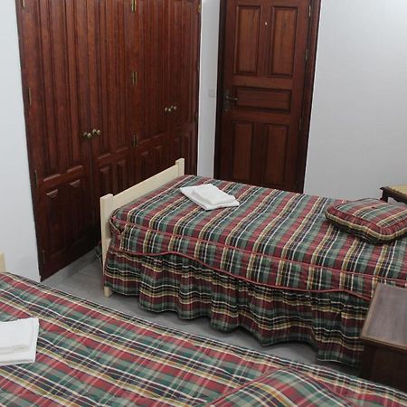Vitorino De Nemesio Guesthouse ポンタ・デルガダ エクステリア 写真